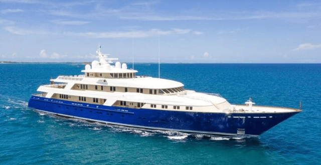 Millionaire Yacht Marketplace: Navigating Luxury on the High Seas Img